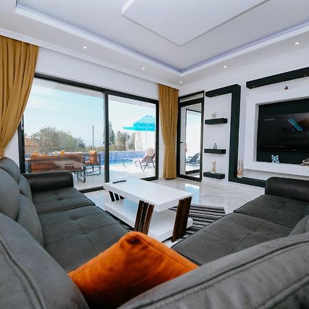 Tar - 2 Bedroom Holiday Villa In Kalkan Каш Екстериор снимка