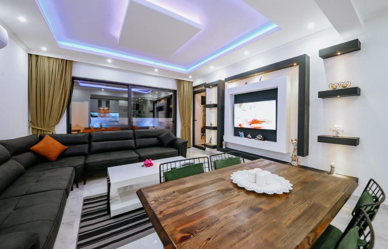 Tar - 2 Bedroom Holiday Villa In Kalkan Каш Екстериор снимка