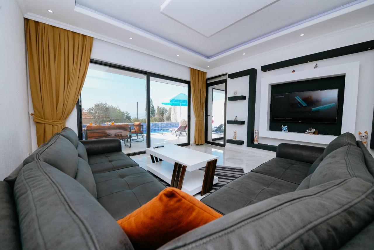 Tar - 2 Bedroom Holiday Villa In Kalkan Каш Екстериор снимка