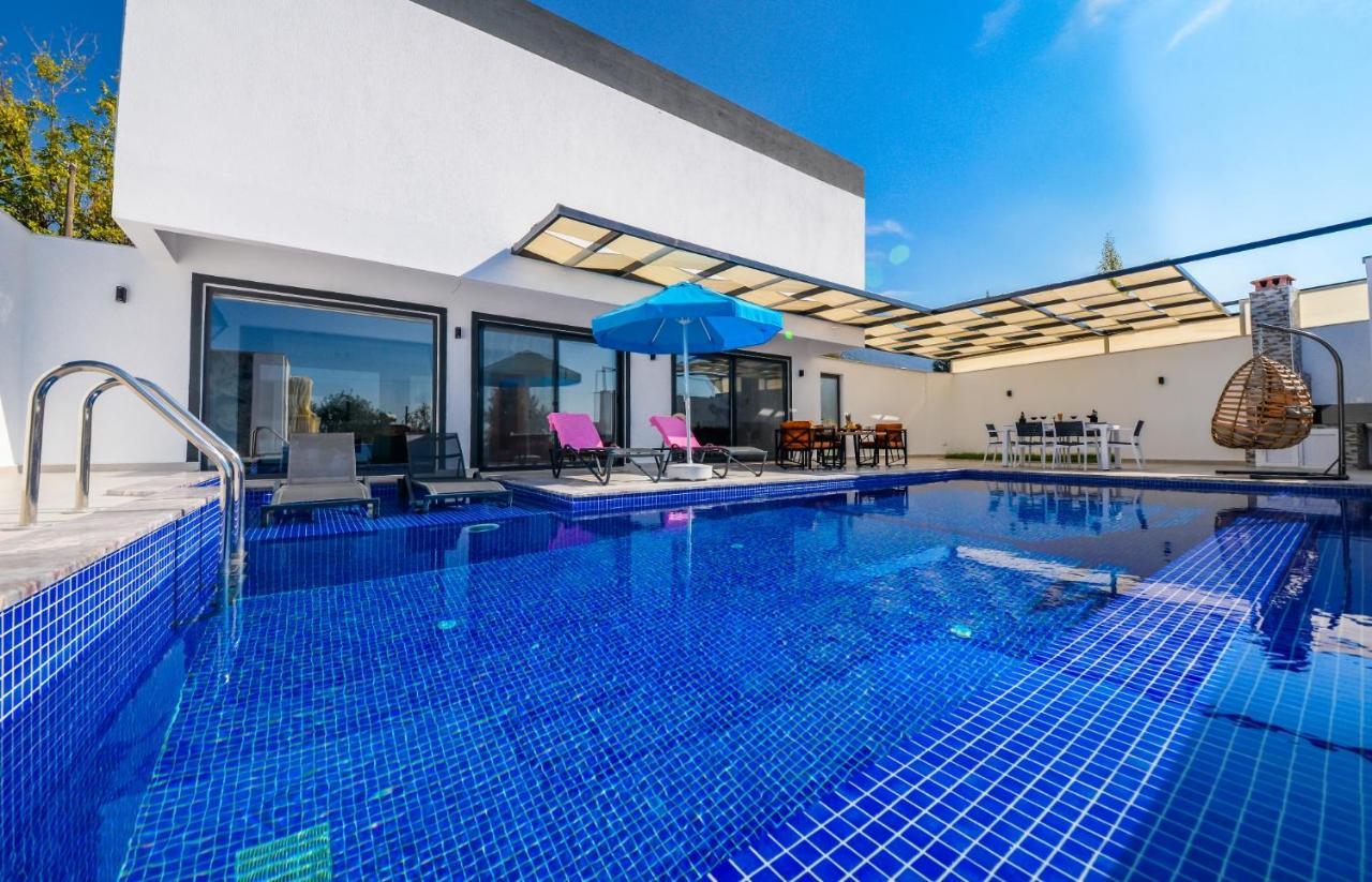 Tar - 2 Bedroom Holiday Villa In Kalkan Каш Екстериор снимка